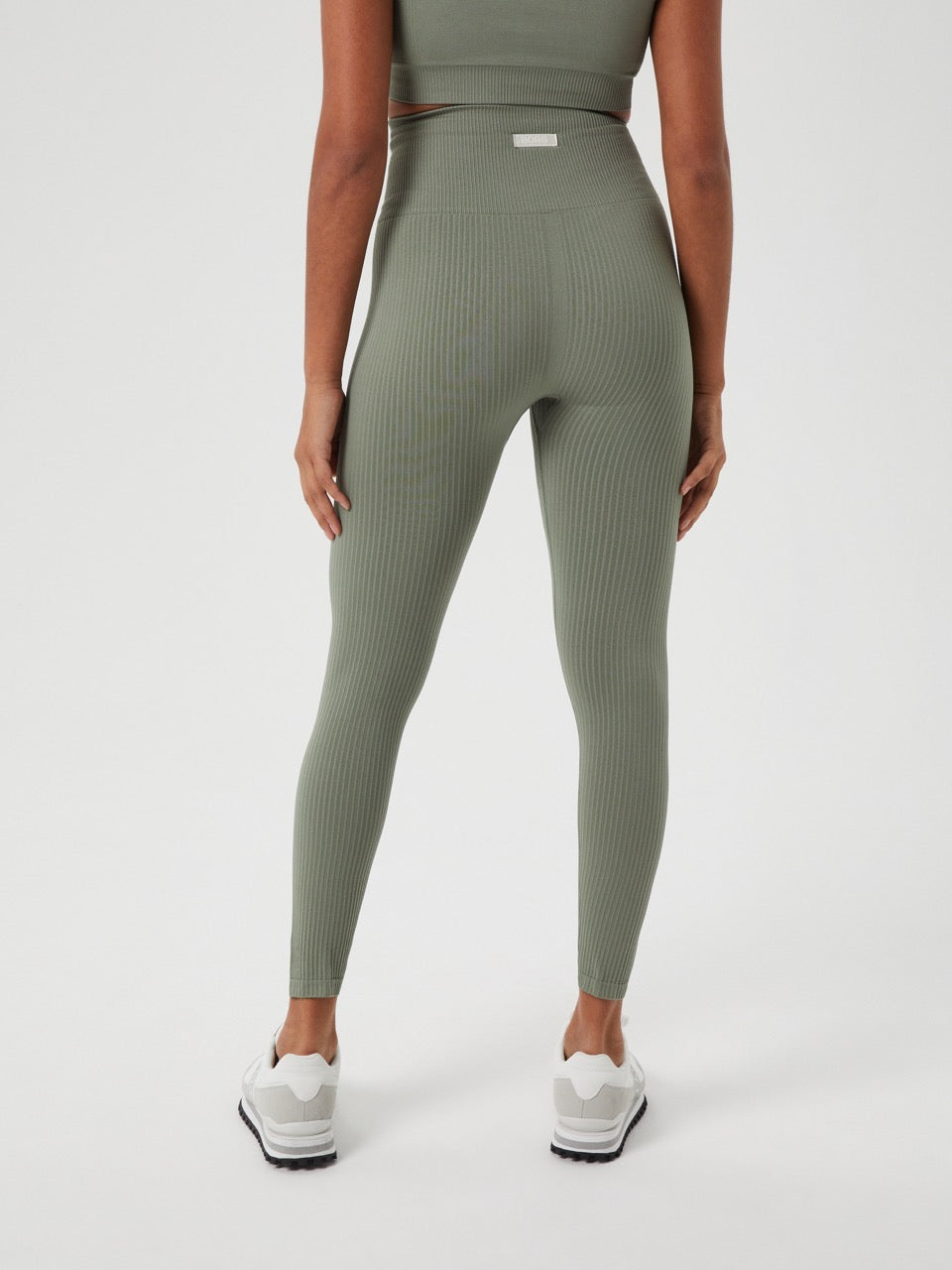 Björn Borg STUDIO SEAMLESS RIB TIGHTS, TENNISTIGHTS DAM – GRÅGRÖN