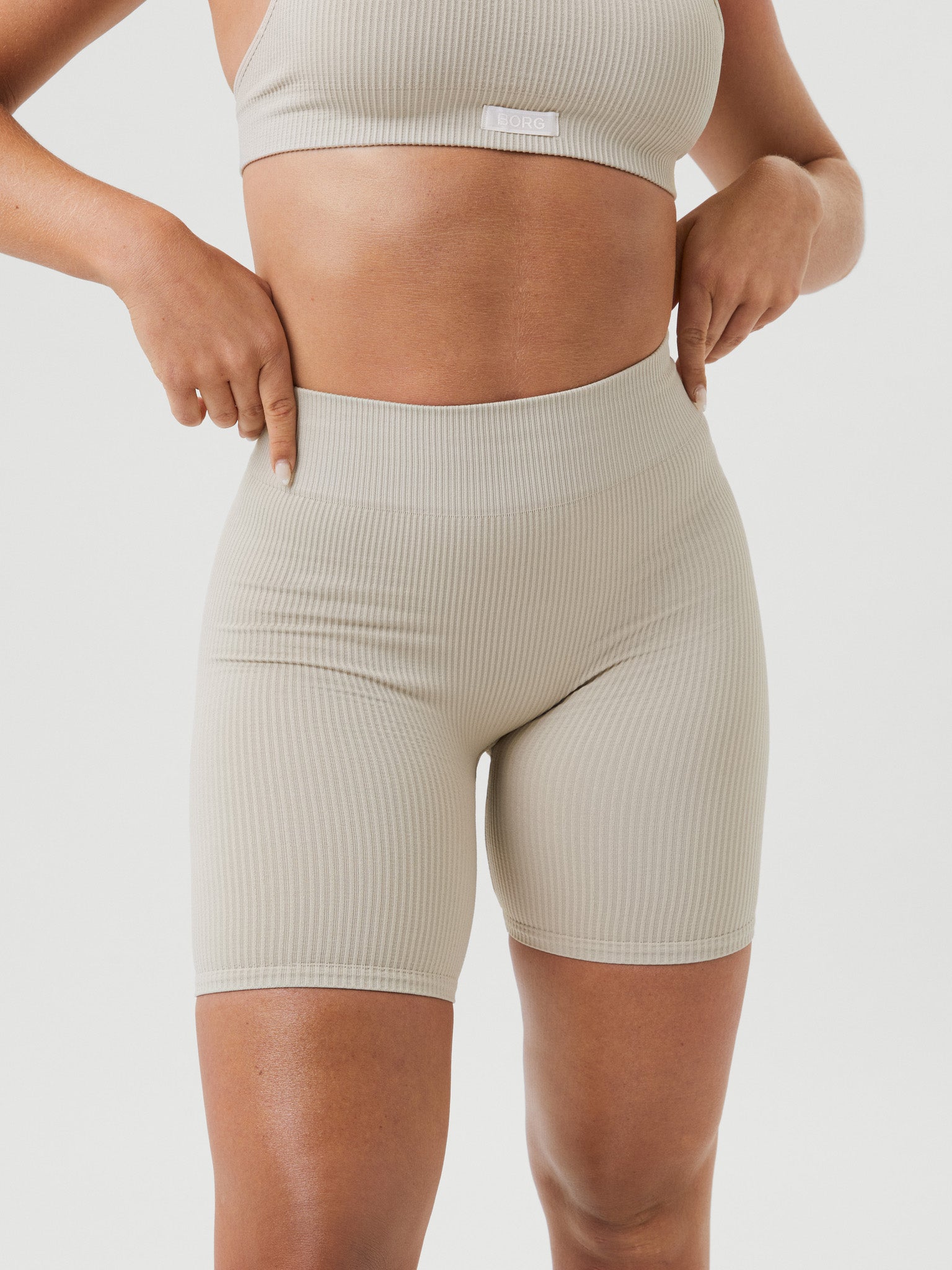 Björn Borg ALICE SEAMLESS RIB SHORTS, TENNISSHORTS DAM – SPRAYGRÖN