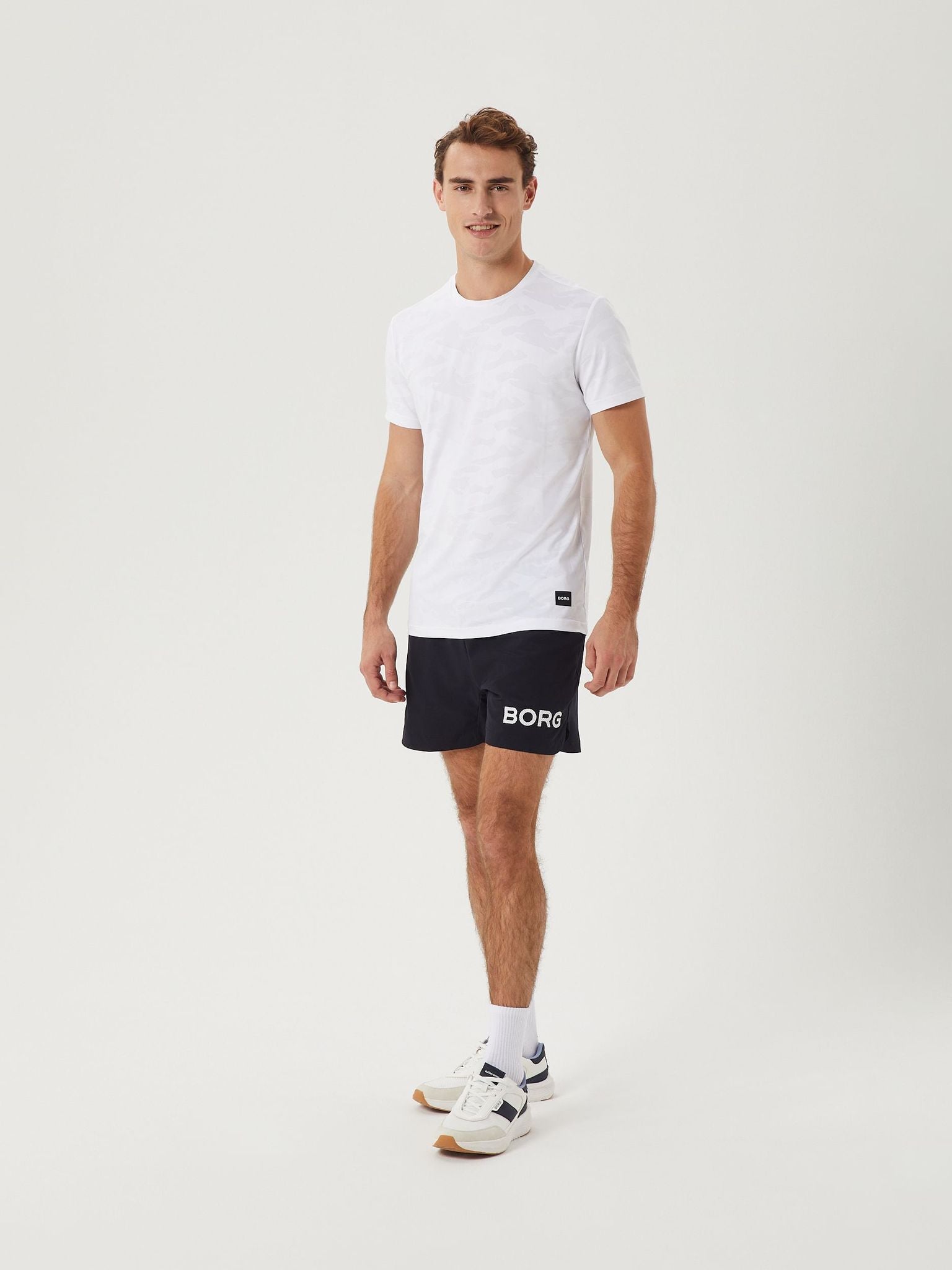 Björn Borg BORG PERFORMANCE T-SHIRT, TENNIS T-SHIRT HERR – VITT