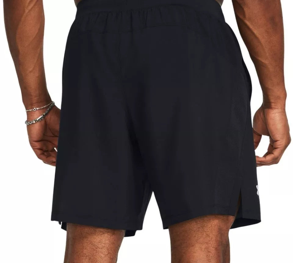 Under Armour LAUNCH 7'' SHORTS, TENNISSHORTS HERR